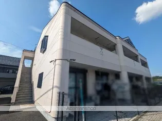 イル・プティット【2階】の外観