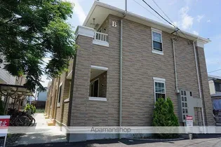 レヴェランスB【2階】の外観