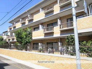 ブランクール【3階】の外観