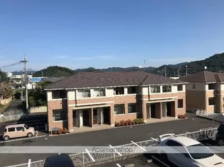 ウィズ・コート【1階】の外観