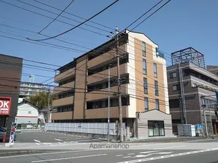 レオパレスフォーチュン【3階】の外観