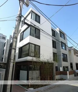 東京都新宿区市谷台町【マンション】の外観