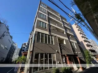 アルバーロ イーリスの画像