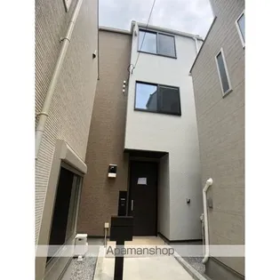 東京都新宿区西落合2丁目【一戸建】の外観