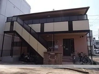 アーク・リヴェールB【1階】の外観