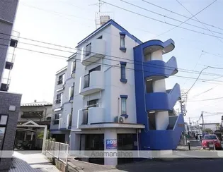 ホワイトドール台原の画像