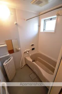 フルール・プリムヴェール D棟【2階】の風呂