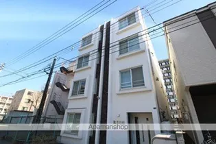 KIRA【1階】の外観