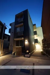 ヘリオライト【2階】の外観