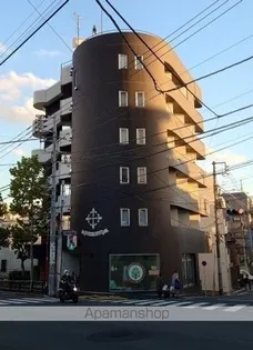 東京都新宿区西落合1丁目【マンション】の外観