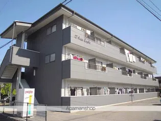 スリーエイトの画像