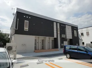 カーチェ稲田【1階】の外観