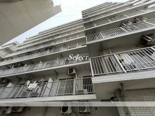 日神プラザ元町【1階】の外観