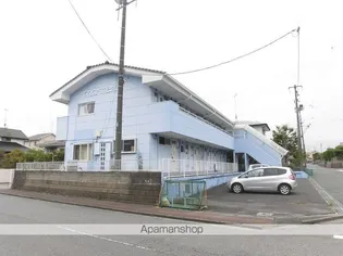 アパートメントF【2階】の外観