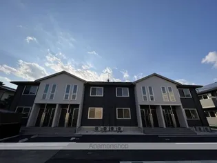 HONEY BEAR A【1階】の外観