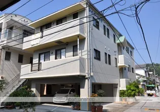 レイバーハイツの画像