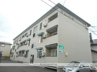 クィーズン緑【1階】の外観