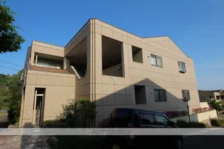 大阪府箕面市彩都粟生南1丁目【アパート】の外観