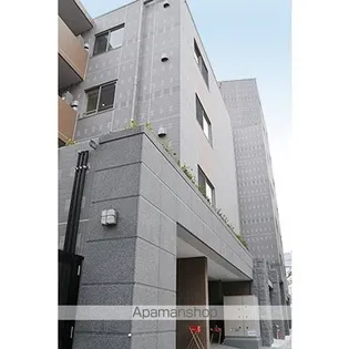 エスティメゾン四谷坂町【3階】の外観