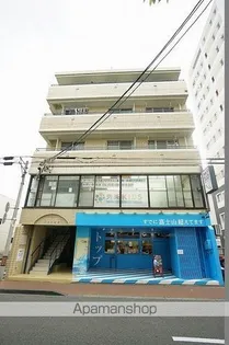 メゾン鷹匠【202号室】の外観