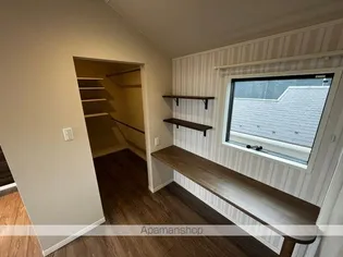 ウィザース【2階】の内装