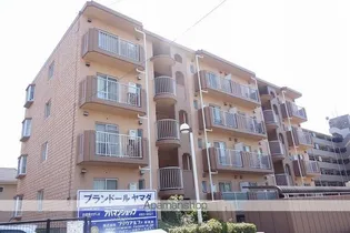 プランドールヤマダ【1階】の外観