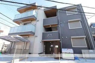 グランド ステラ【1階】の外観