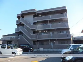 プリミエール下山【3階】の外観