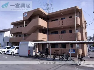 ユーミーつばき【3階】の外観