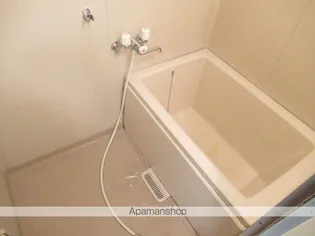 ドミ馬場小路B【101号室】の風呂