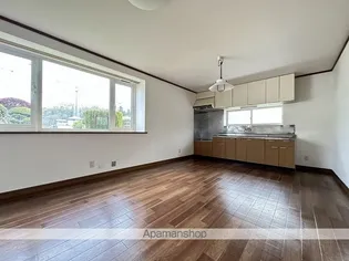 鹿部町1棟2戸【奥号室】の居間