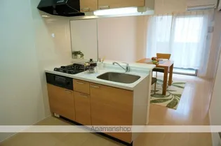 ニューリバー大名【402号室】の居間