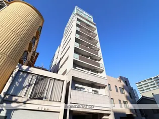 カトルセゾン金山【2階】の外観