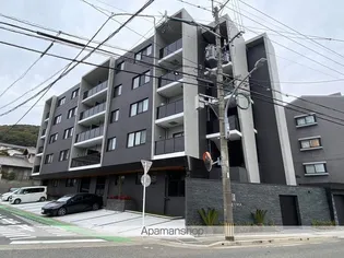 EREINA【5階】の外観