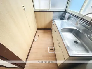 ハイツひばり【1階手前号室】の内装