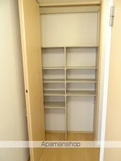 シャーメゾン大和A【1階】の内装