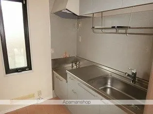 ディアス中津川C【2階】のキッチン