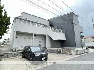 ESCADA SOGA【2階】の外観