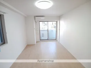 シティー柳町【1階】の居間