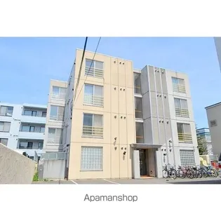 エムプラス山鼻の画像