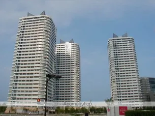 神奈川県横浜市西区みなとみらい4丁目【マンション】の外観