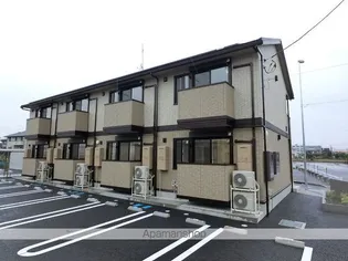 ラリュールの画像