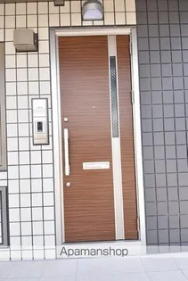 サザンクロスA【104号室】の玄関