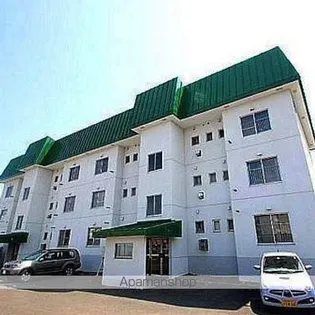 ピアス大麻の画像