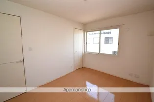 フルール・プリムヴェール D棟【2階】の内装