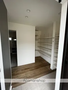 ウィザース【2階】の玄関