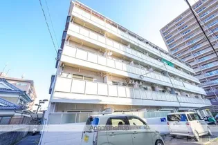 アルト雄郡 西棟【305号室】の外観