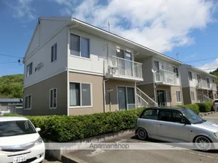 アパートメントマデイラA【201号室】の外観