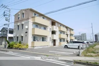 ヌフファミーユの画像