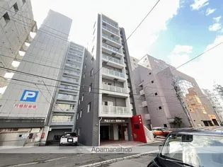 円山シャトー桂和医大前【8階】の外観